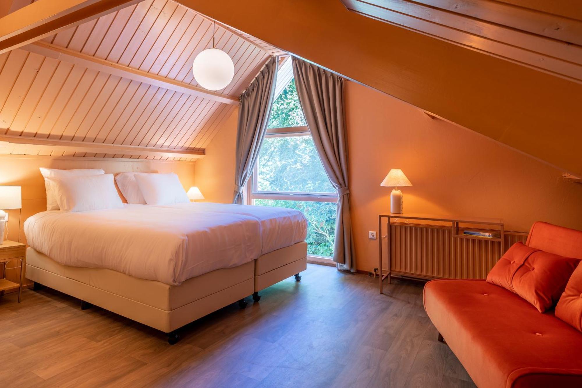 Bungalow met jacuzzi en grote tuin Domburg Buitenkant foto