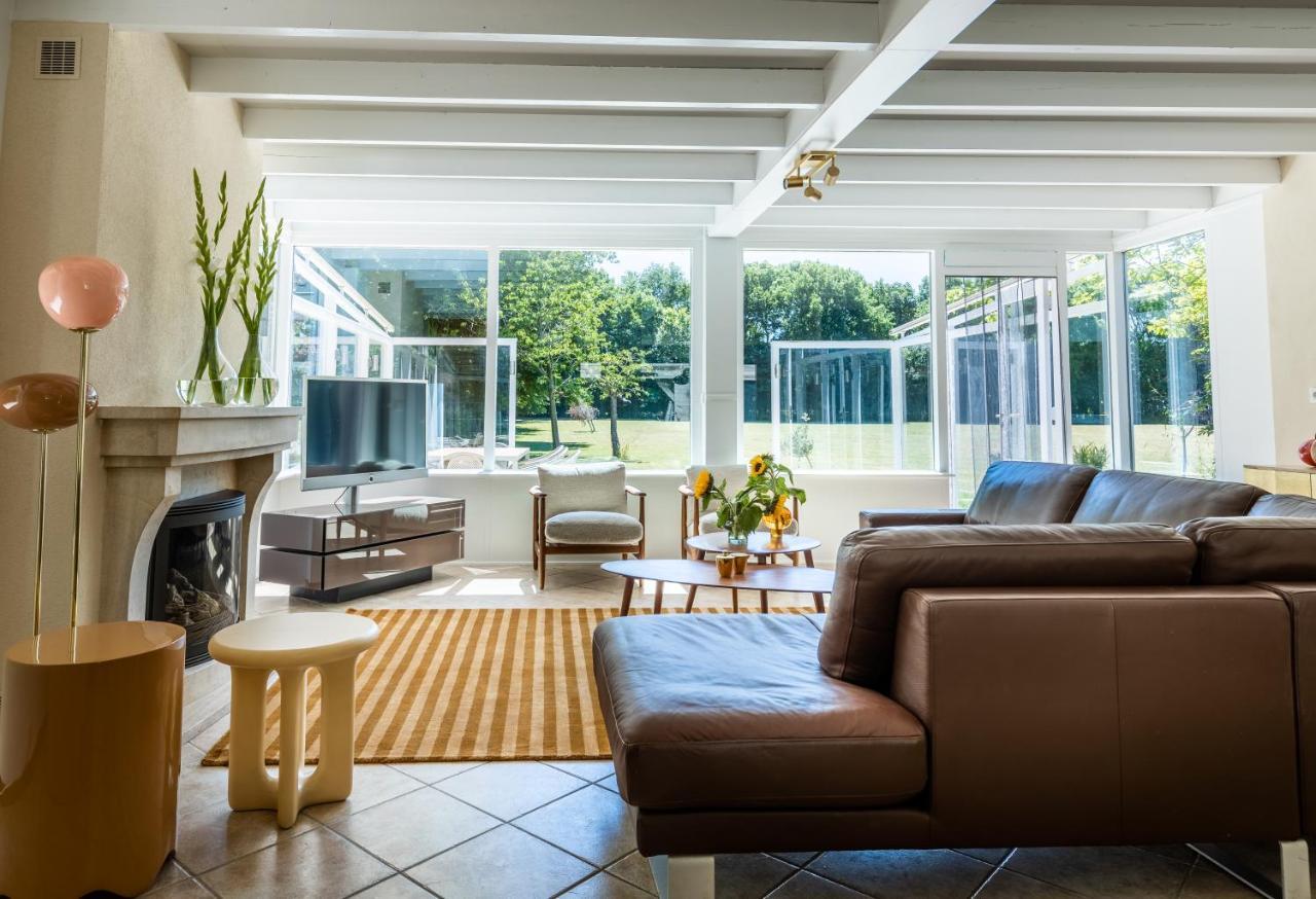 Bungalow met jacuzzi en grote tuin Domburg Buitenkant foto