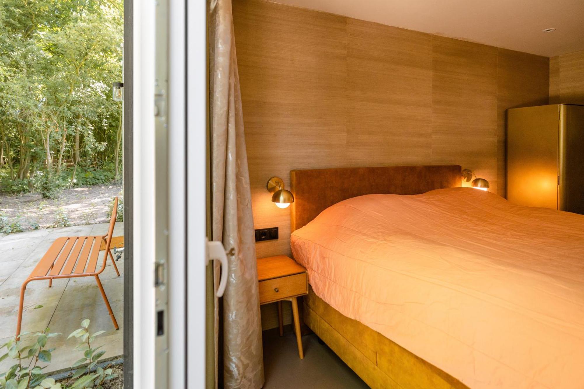 Bungalow met jacuzzi en grote tuin Domburg Buitenkant foto