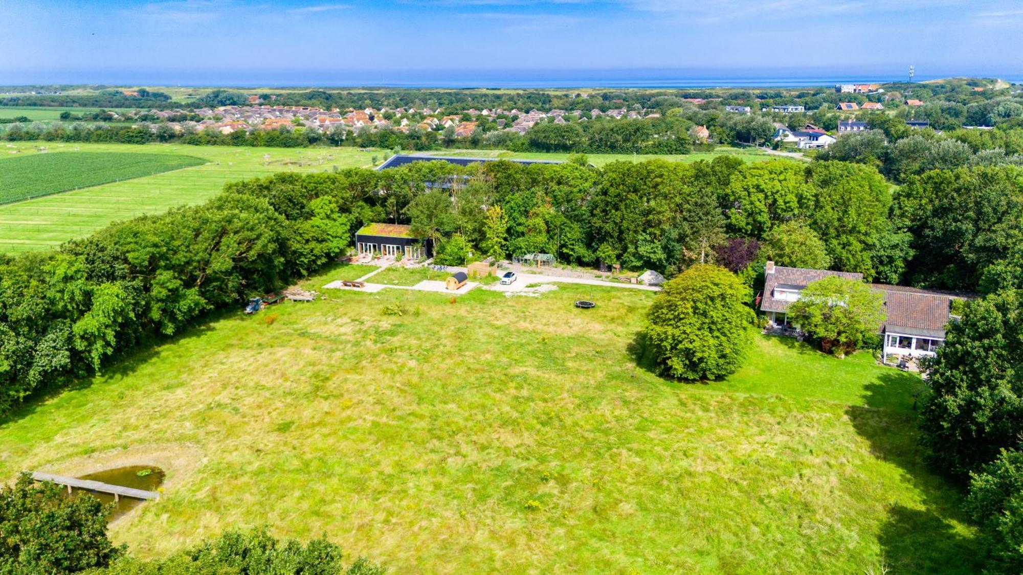 Bungalow met jacuzzi en grote tuin Domburg Buitenkant foto